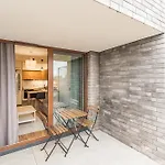 Krakow Business Suite - City View With Balcony & Parking By Rentujemy