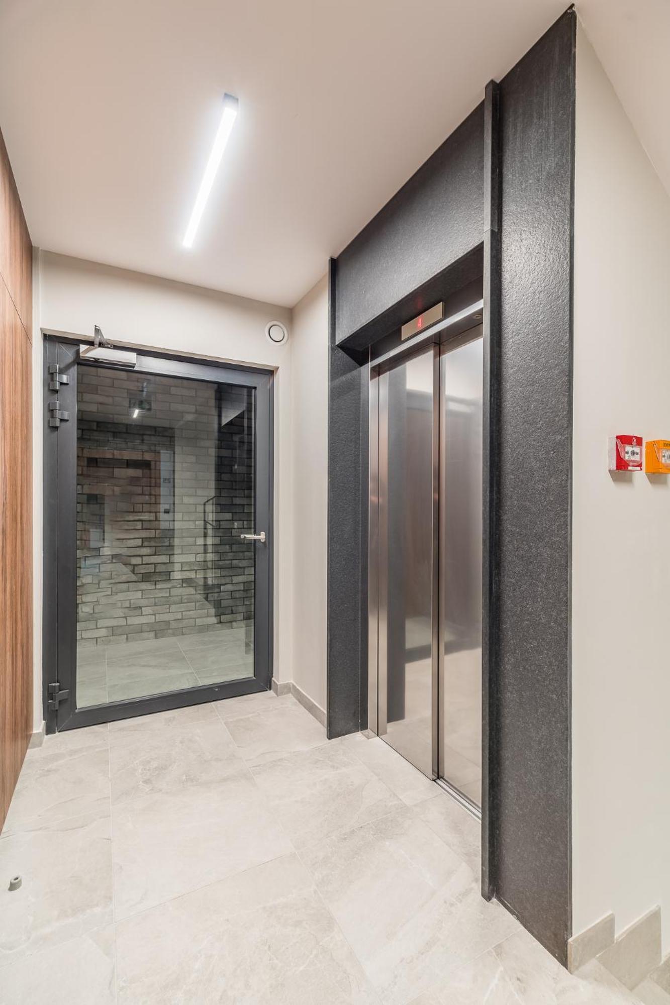 Business - City View With Balcony & Parking By Rentujemy * Krakau