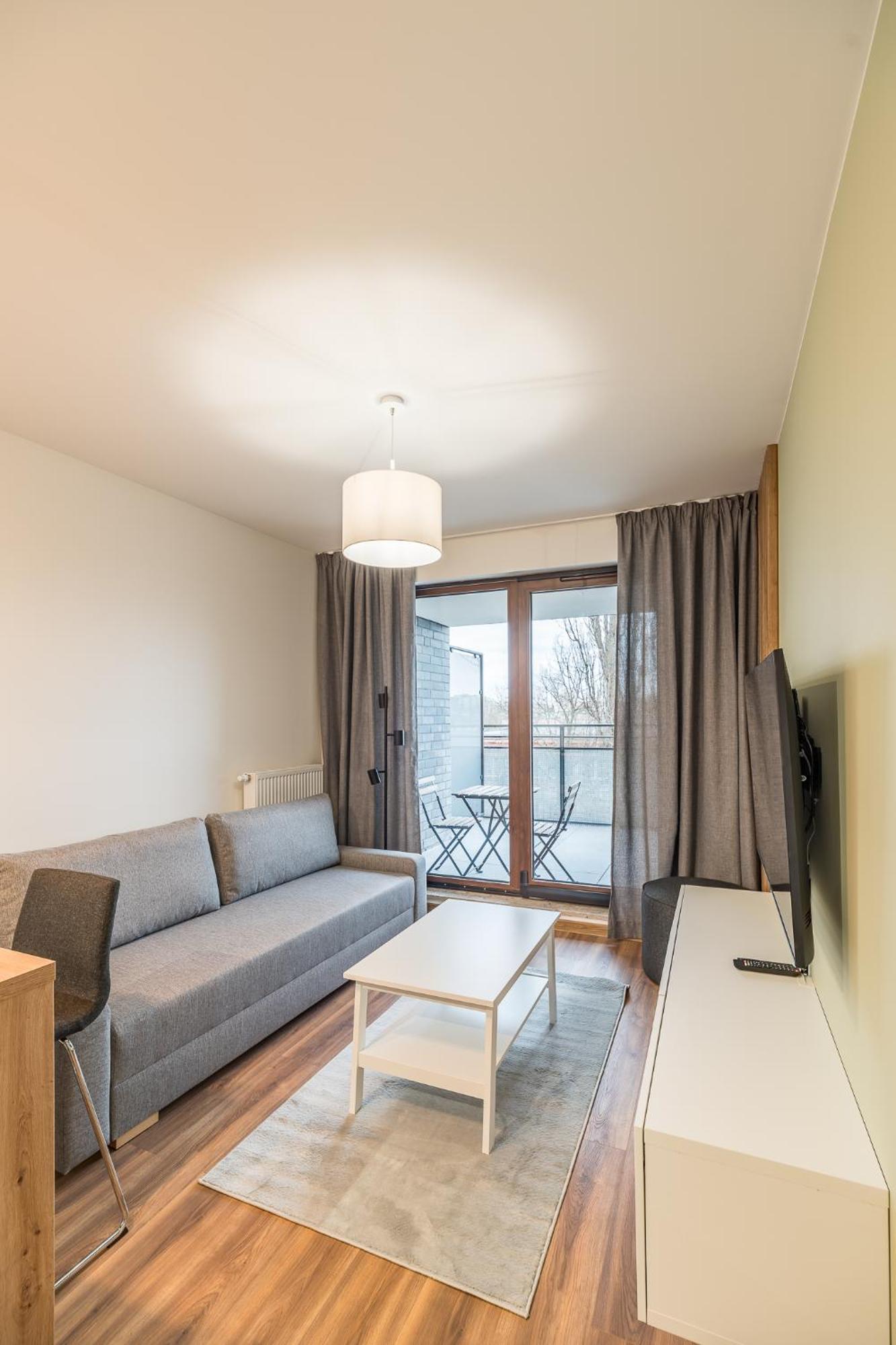 Business - City View With Balcony & Parking By Rentujemy *